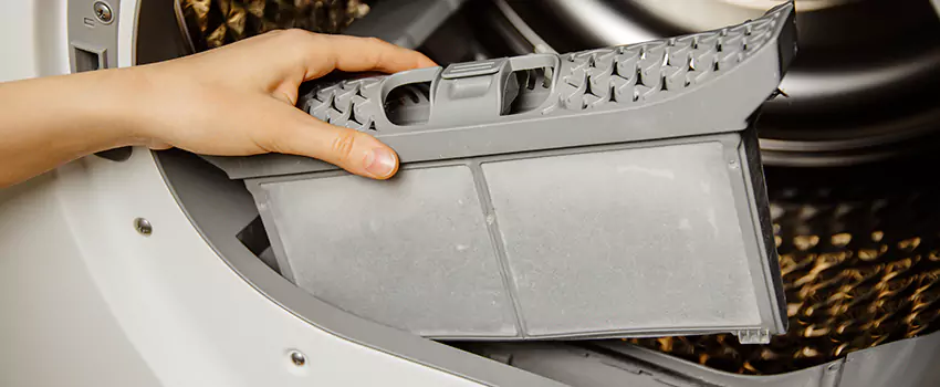 Signs Of A Clogged Dryer Lint Trap in South River, New Jersey